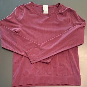 Athleta In Motion Seamless Top LS